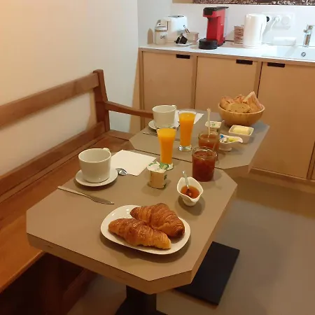 Bed & Breakfast A L'economat *
